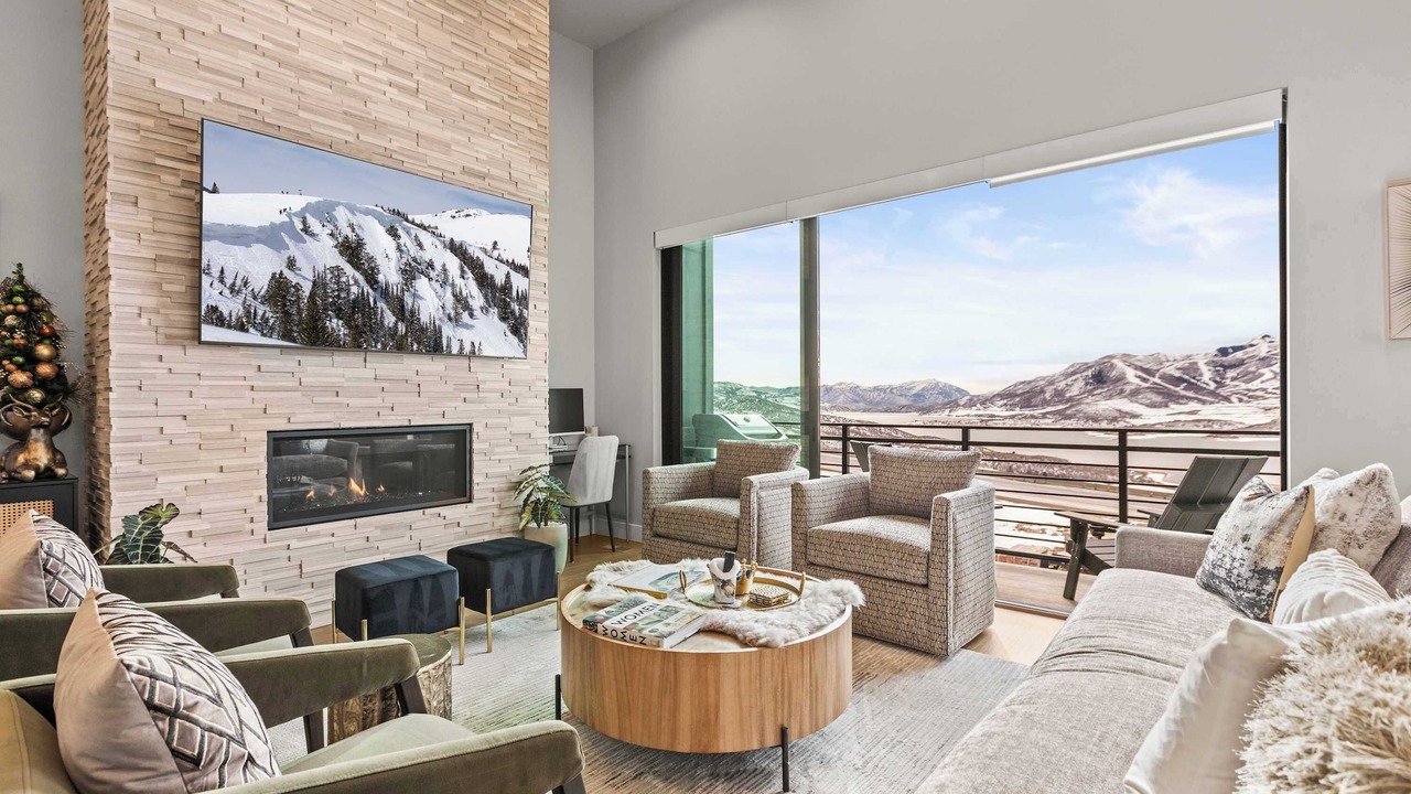 Photo of Livingroom in Hideout
