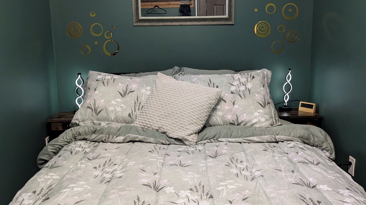 Photo of Bedroom in South River