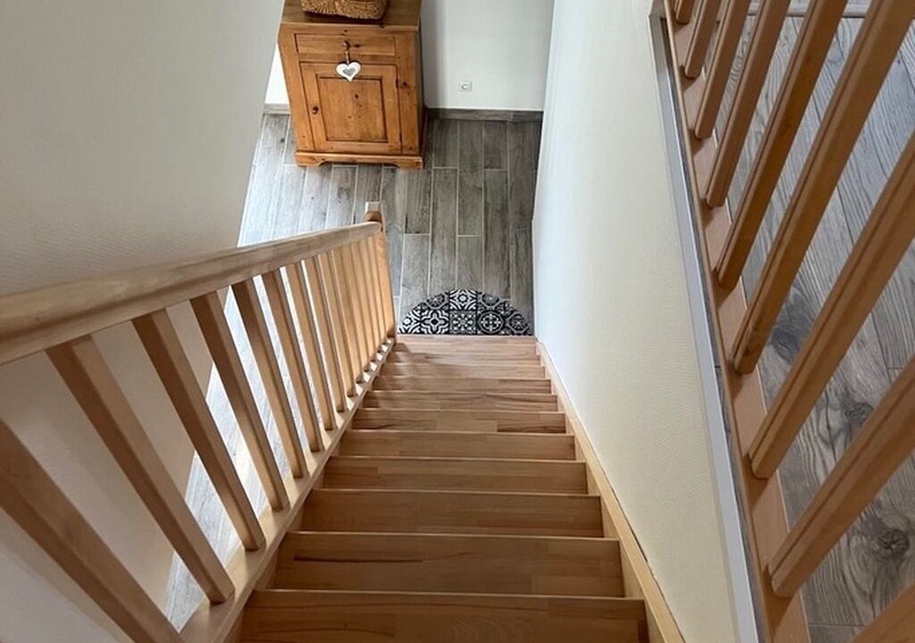 Photo of Others in Cravent