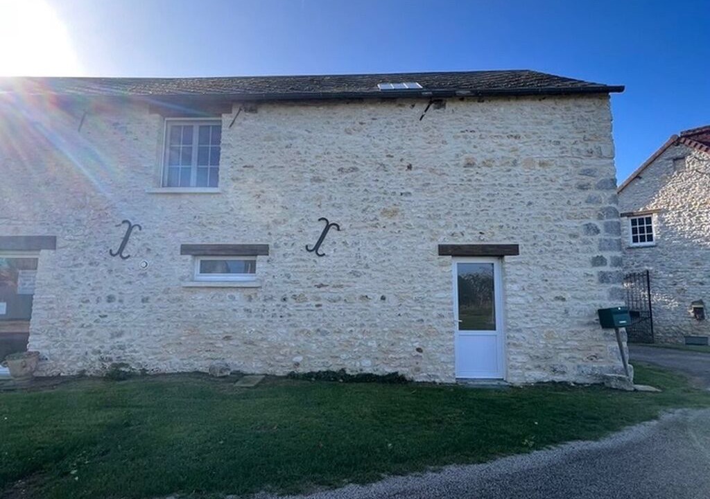 Photo of Outdoor in Cravent