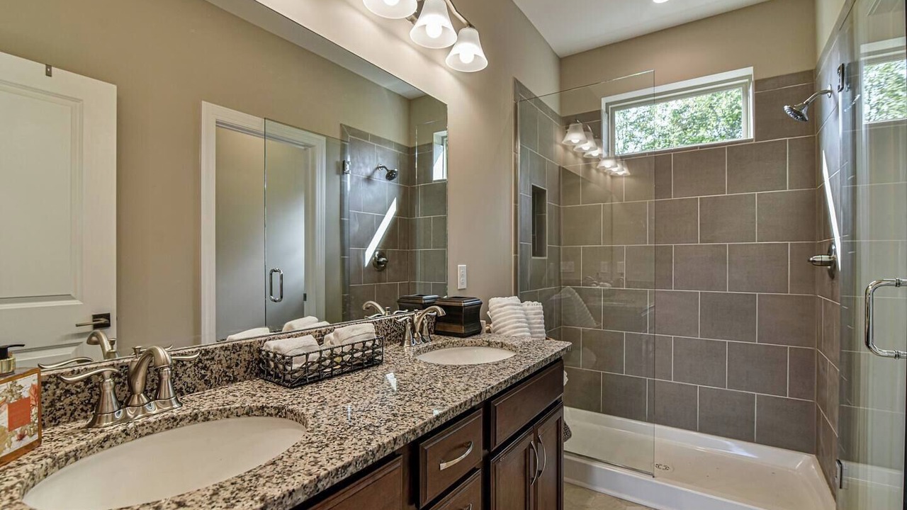 Photo of Bathroom in Black Mountain