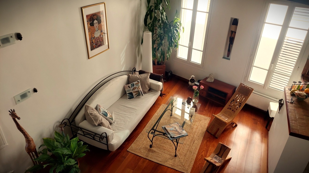 Photo of Livingroom in Asiatique