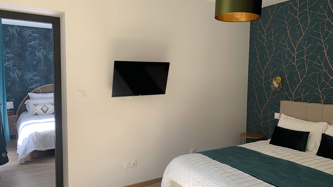 Photo of Bedroom in Saint Nicolas - Charles III - Ville vieille - Trois Maisons - Leopold