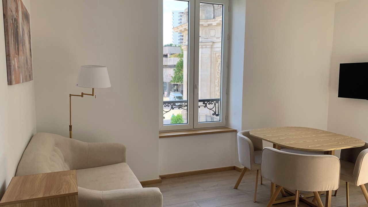 Photo of Livingroom in Saint Nicolas - Charles III - Ville vieille - Trois Maisons - Leopold