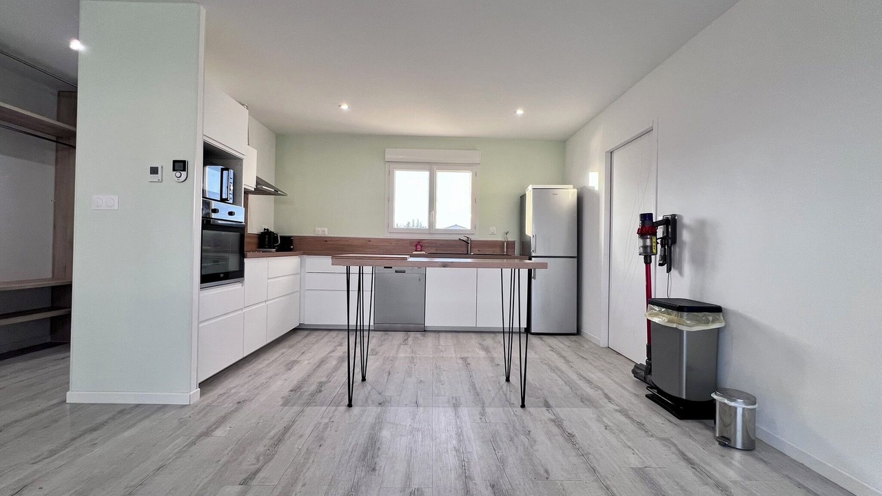 Photo of Kitchen in Petosse
