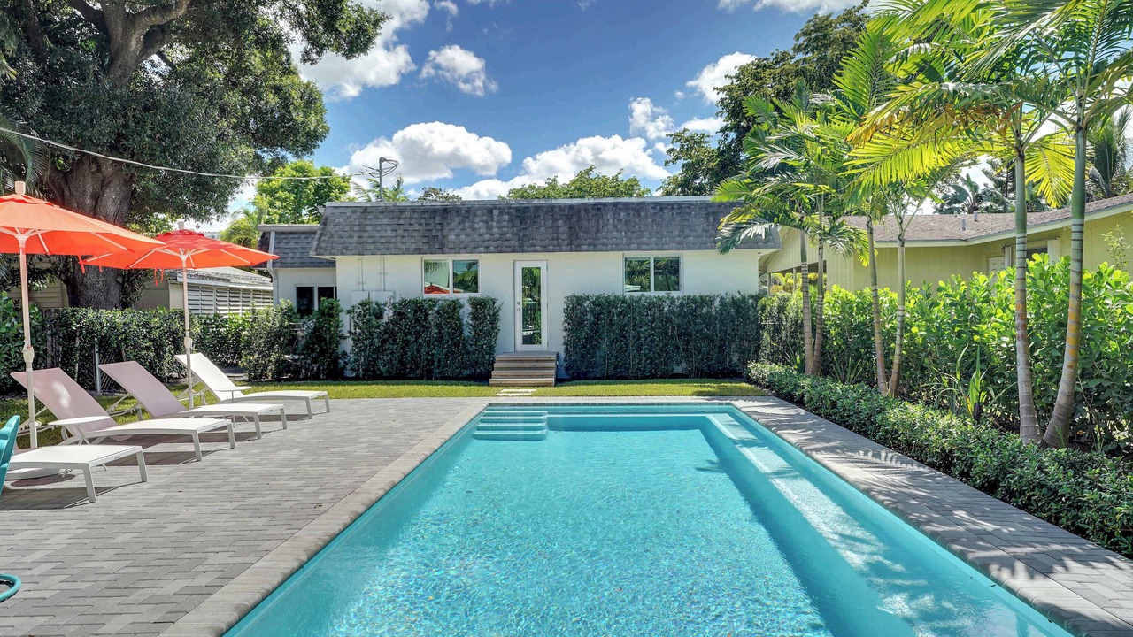 Photo of Outdoor in Wilton Manors