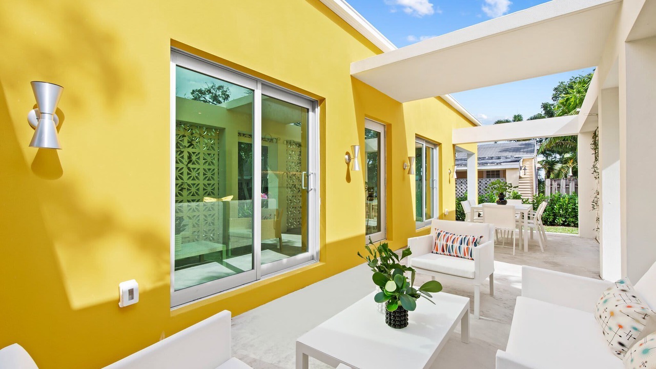 Photo of Outdoor in Wilton Manors