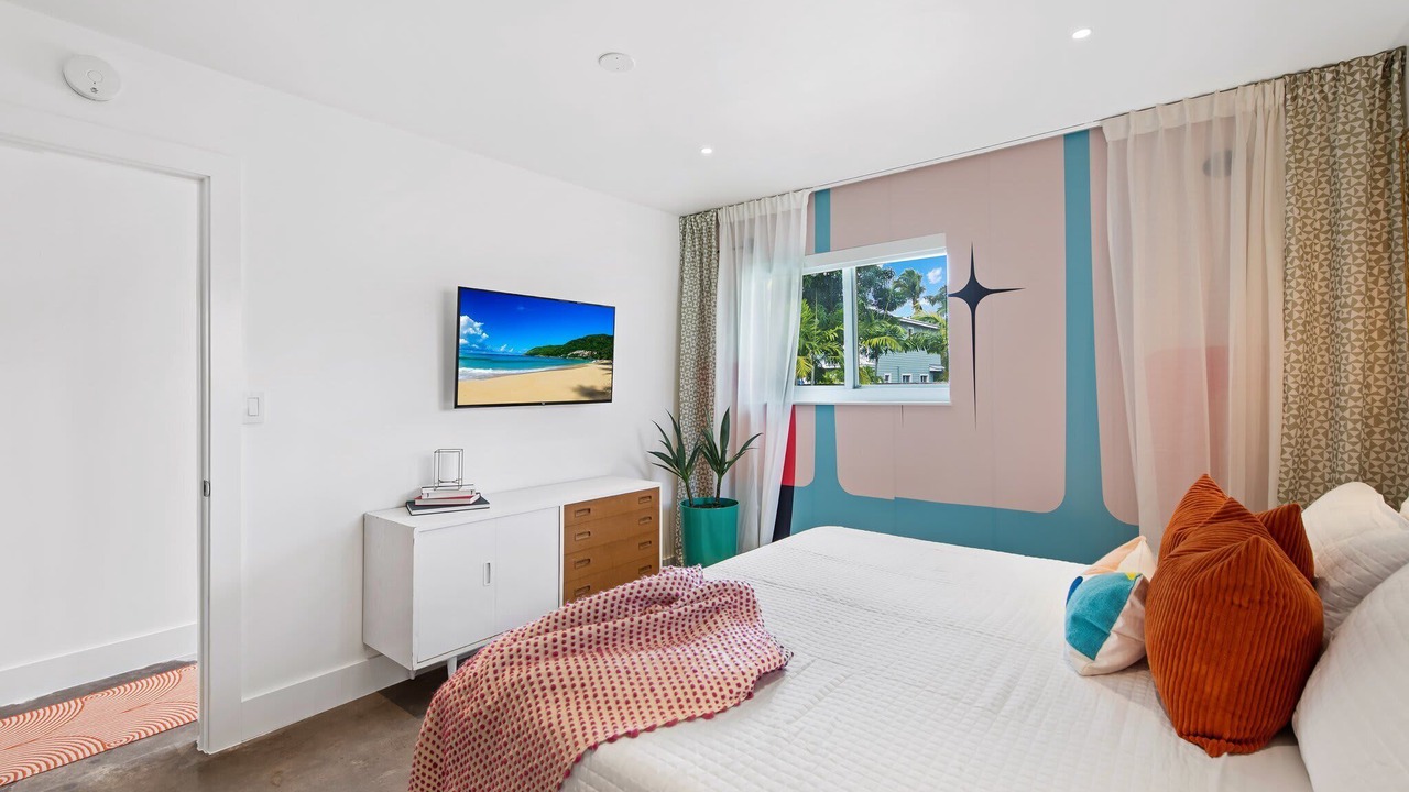 Photo of Bedroom in Wilton Manors