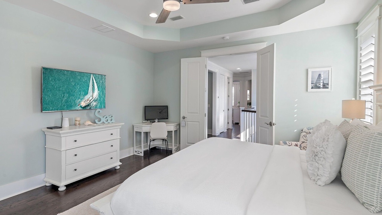 Photo of Bedroom in Santa Rosa Beach