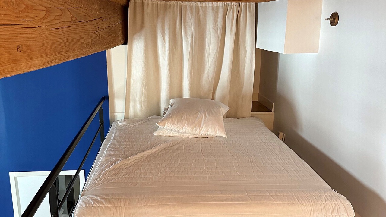 Photo of Bedroom in Griffon - Royale