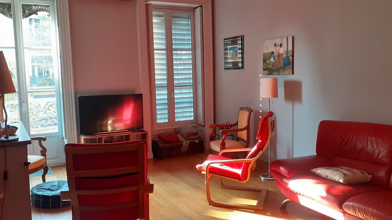 Photo of Livingroom in Saint Michel - Mairie