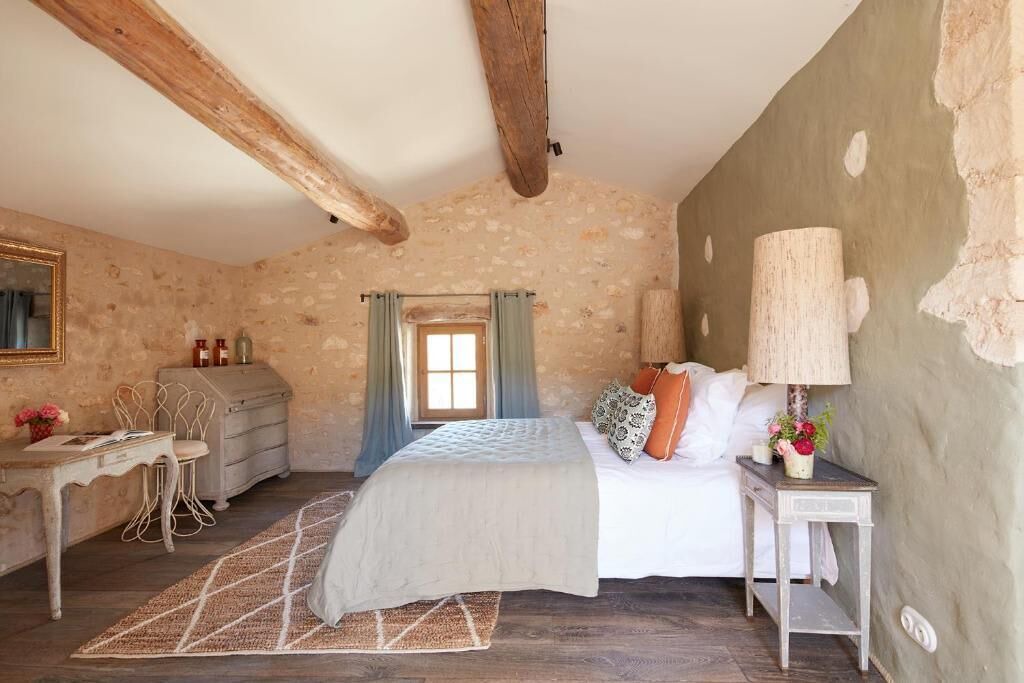 Photo of Bedroom in Menerbes