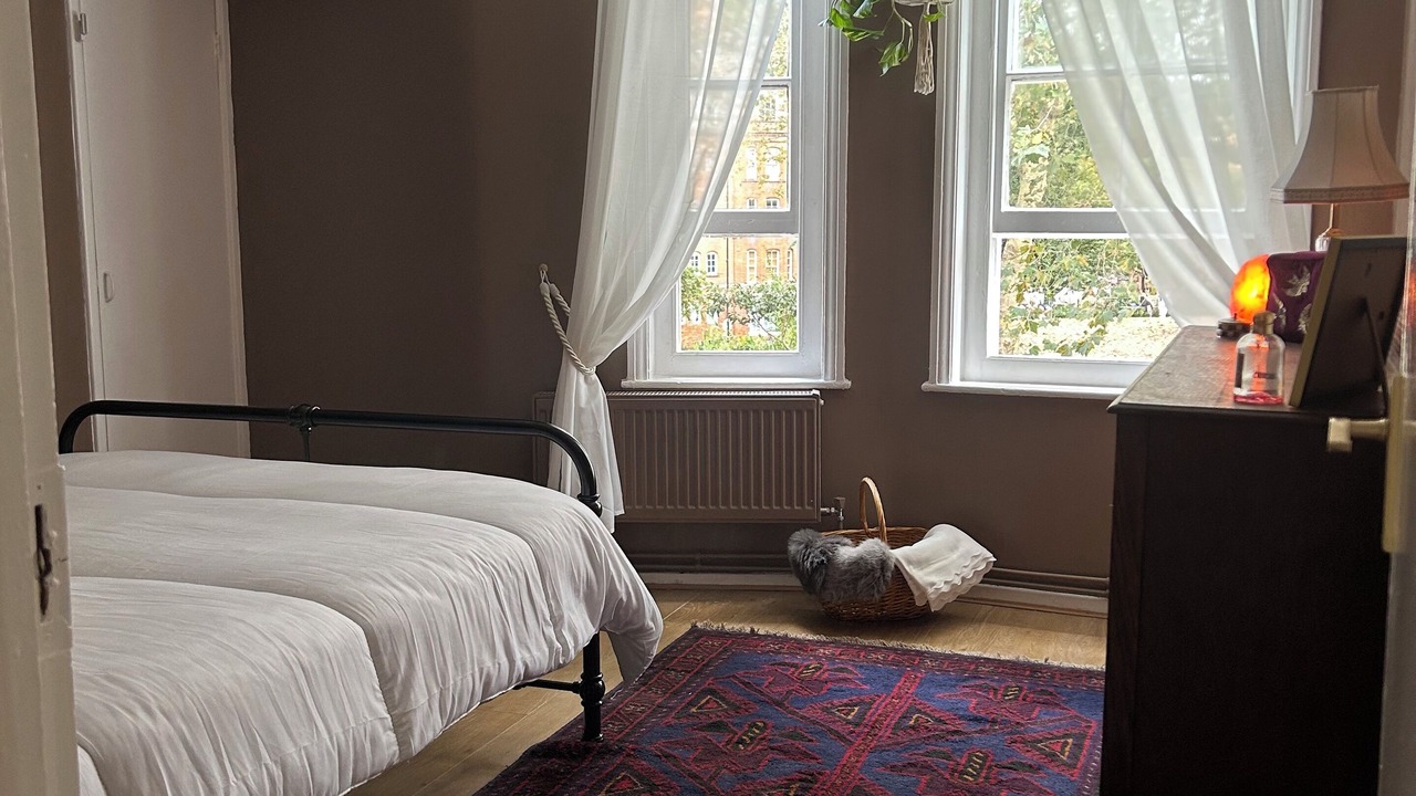 Photo of Bedroom in Weavers