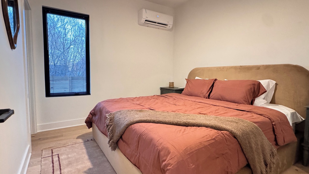 Photo of Bedroom in Detroit