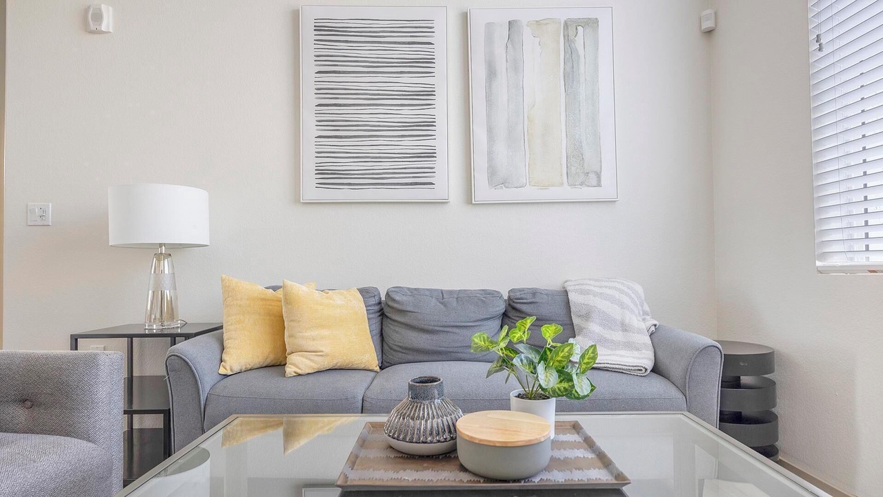 Photo of Livingroom in Arrowhead Ranch