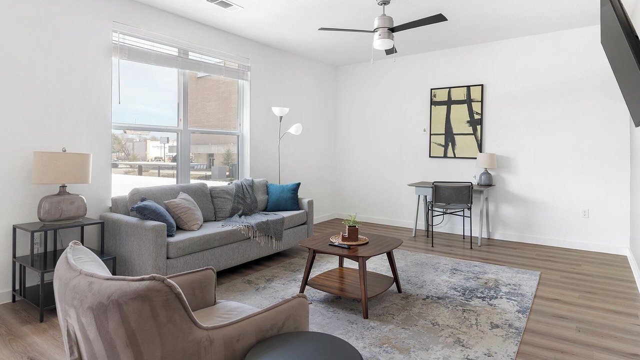 Photo of Livingroom in Garland