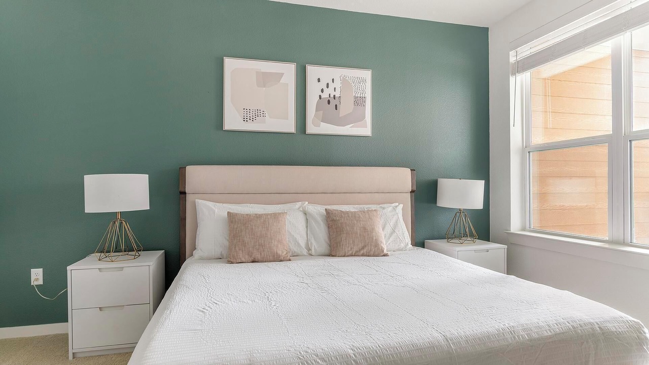 Photo of Bedroom in Garland