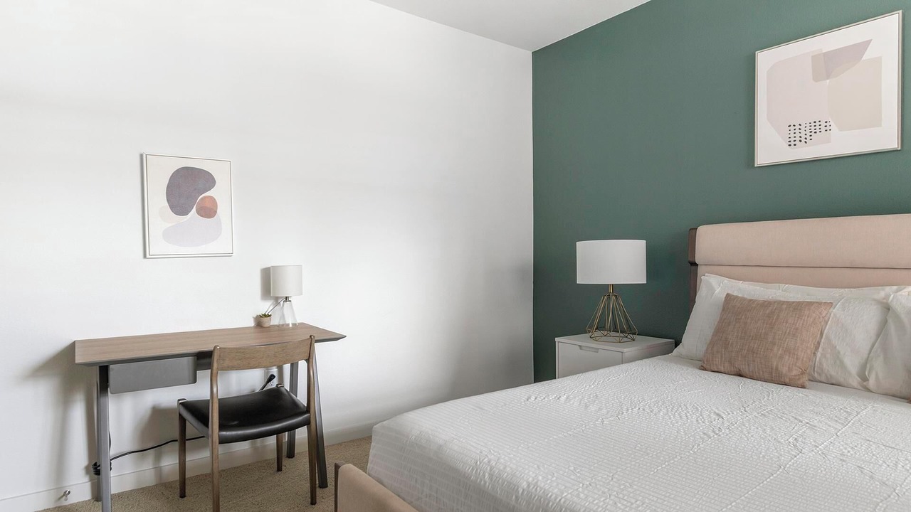 Photo of Bedroom in Garland