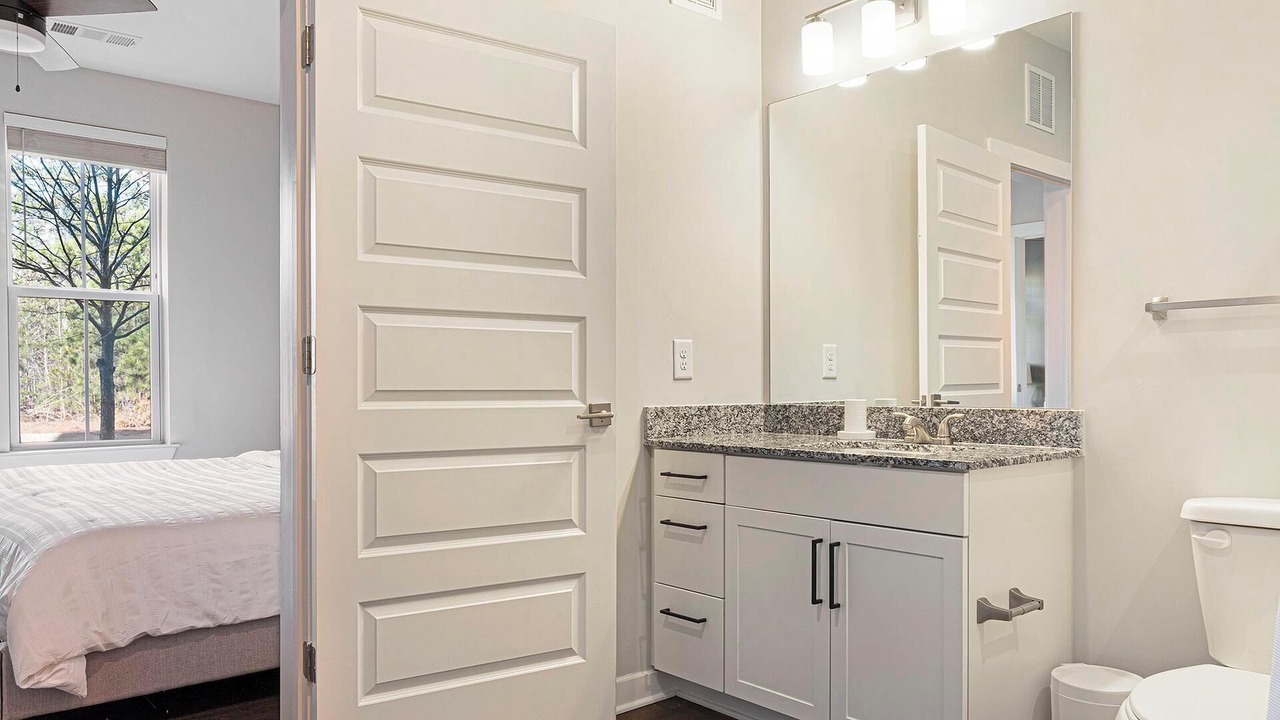 Photo of Bathroom in Mableton