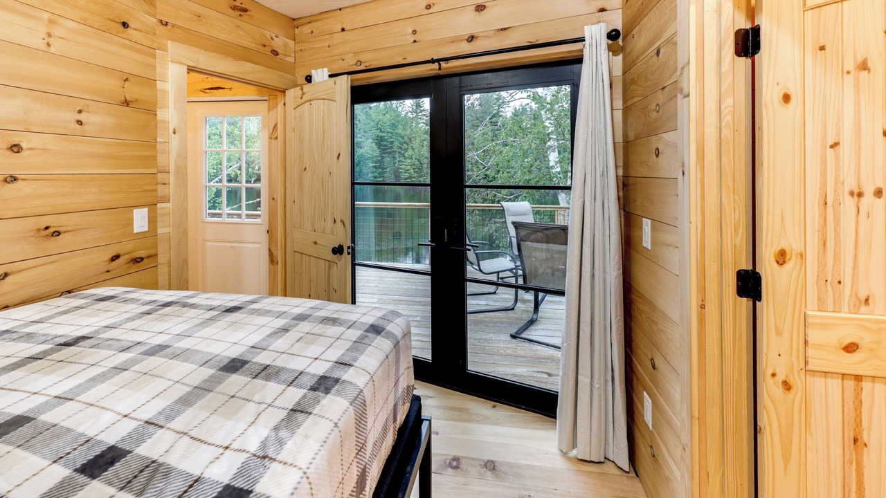 Photo of Bedroom in Rockwood