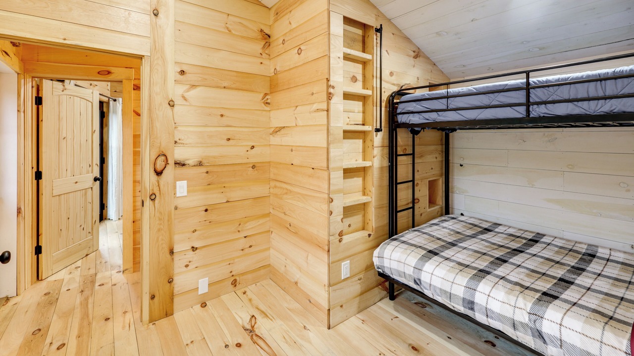 Photo of Bedroom in Rockwood