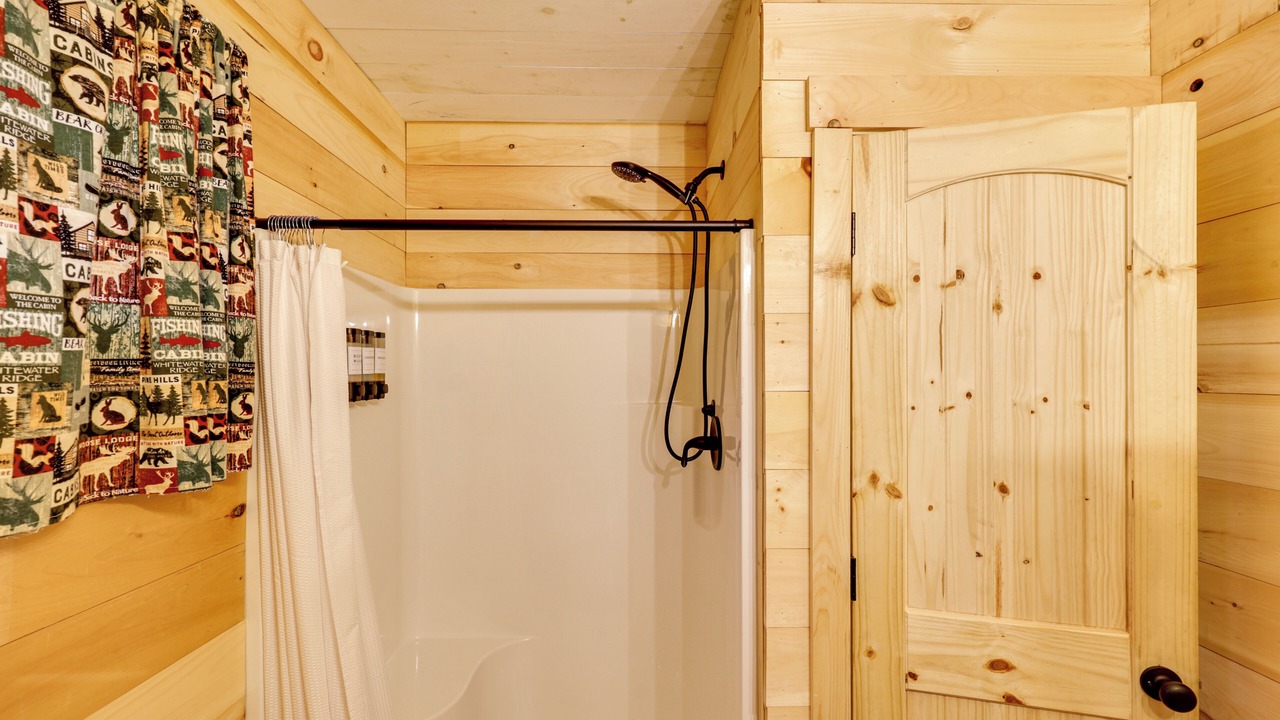 Photo of Bathroom in Rockwood