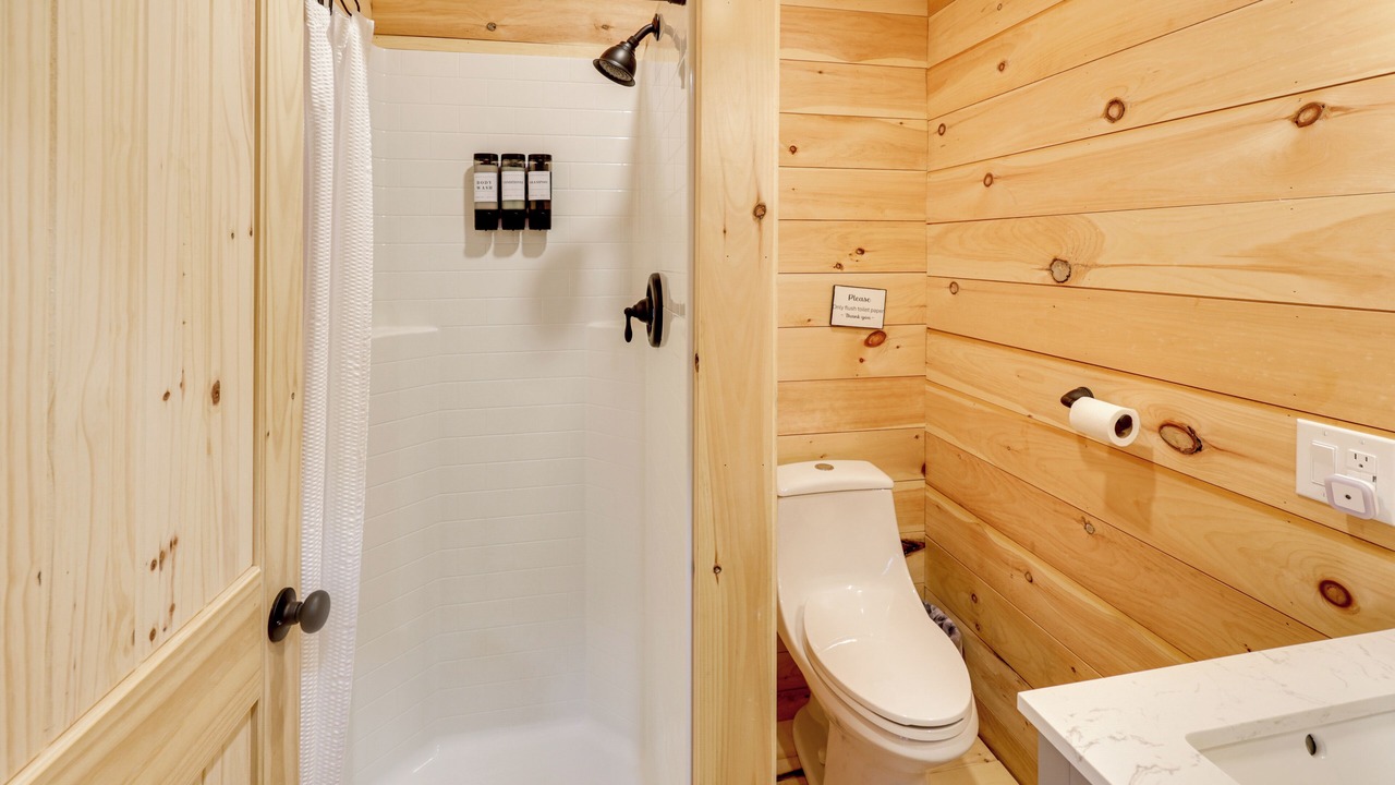 Photo of Bathroom in Rockwood