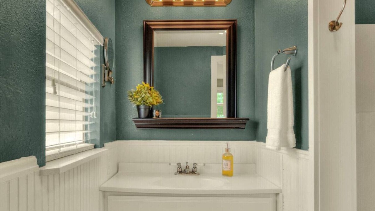 Photo of Bathroom in Lakeland