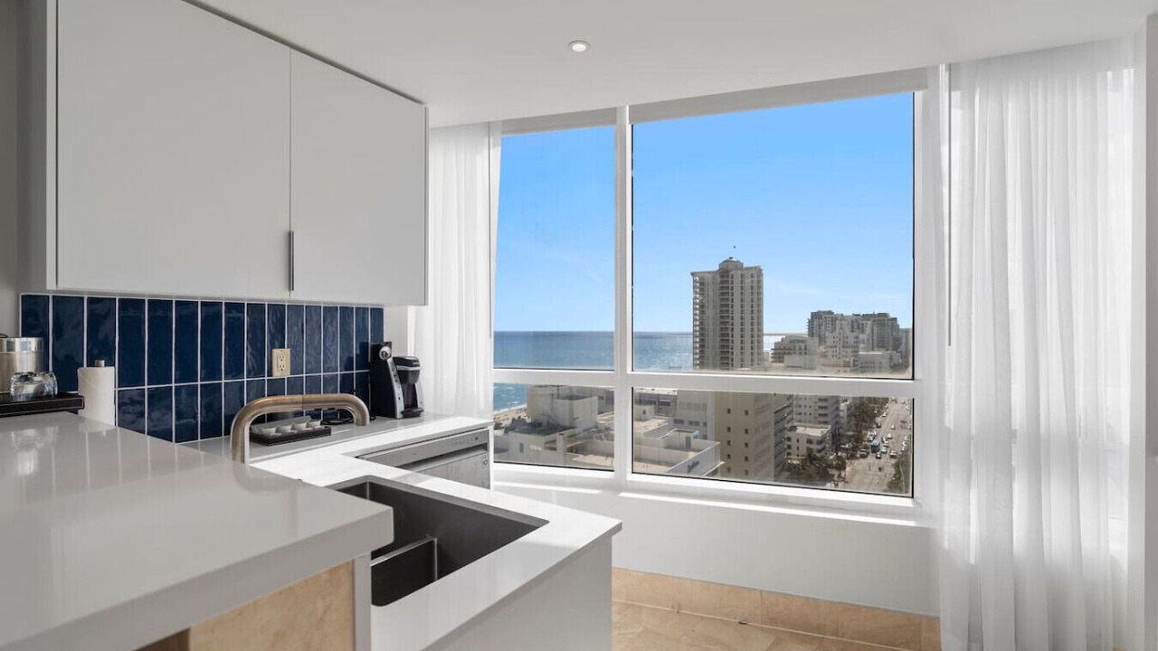 Photo of Kitchen in Mid Beach