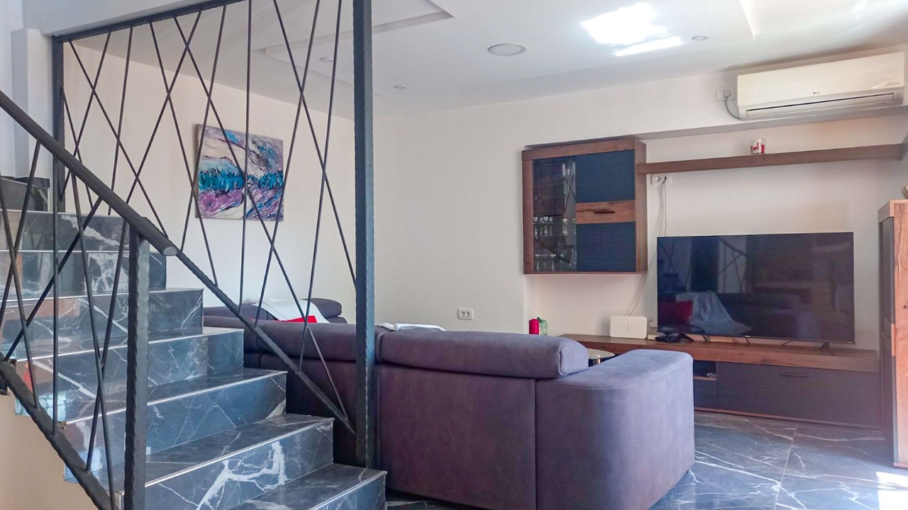 Photo of Livingroom in Jurdani