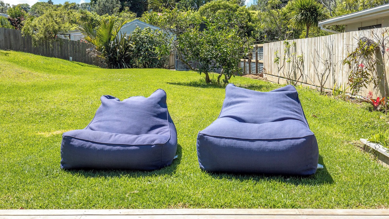 Photo of Others in Surfdale