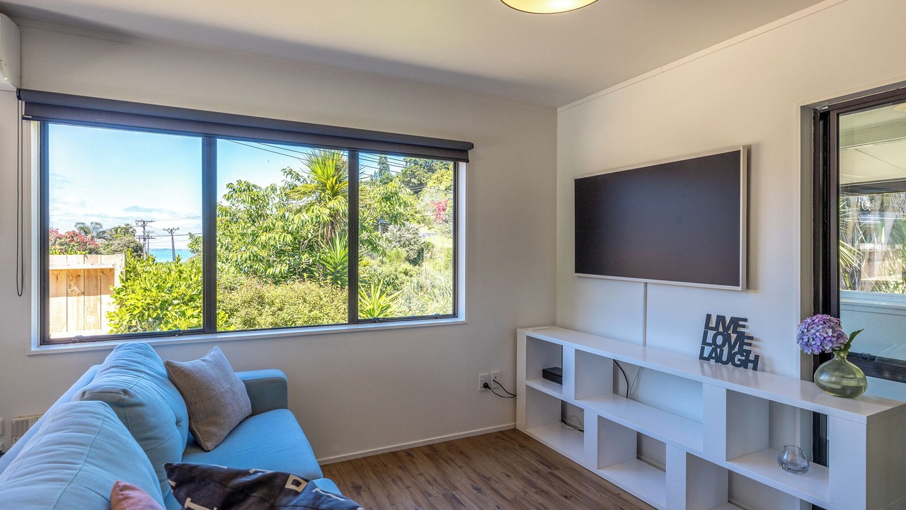 Photo of Others in Surfdale