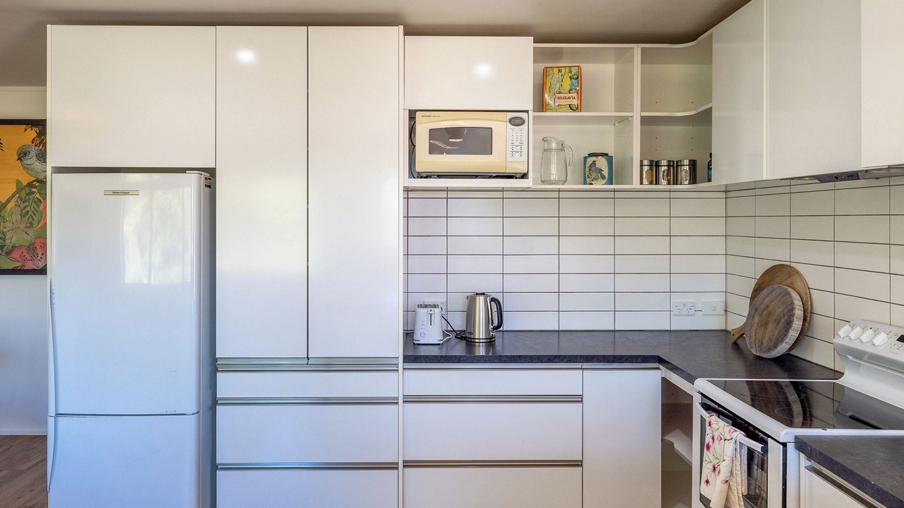 Photo of Others in Surfdale