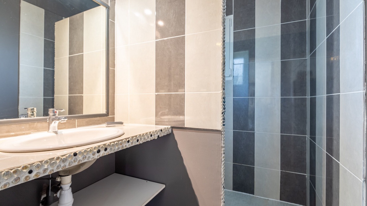 Photo of Bathroom in Montseret