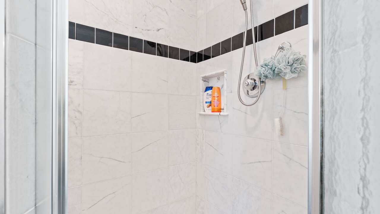 Photo of Bathroom in National Harbor