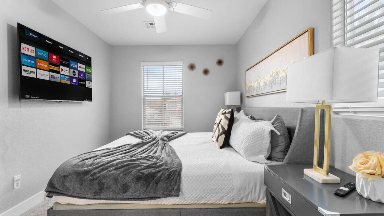Photo of Bedroom in MacDonald Ranch