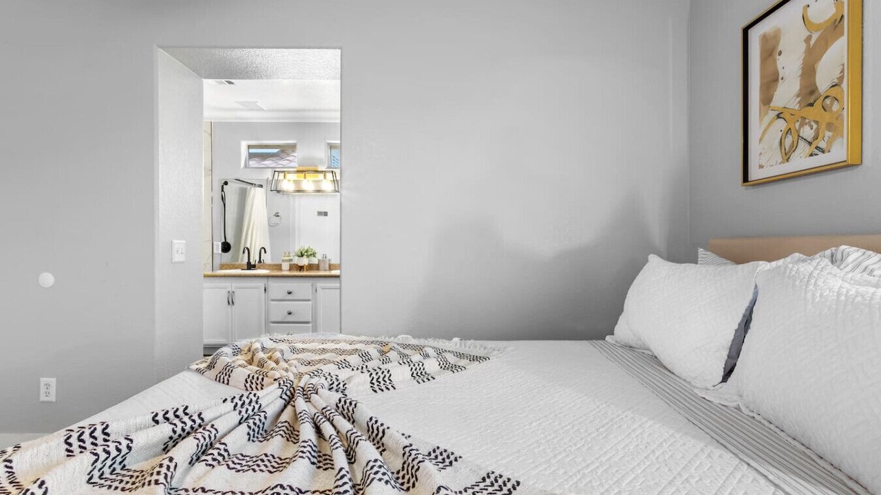 Photo of Bedroom in MacDonald Ranch