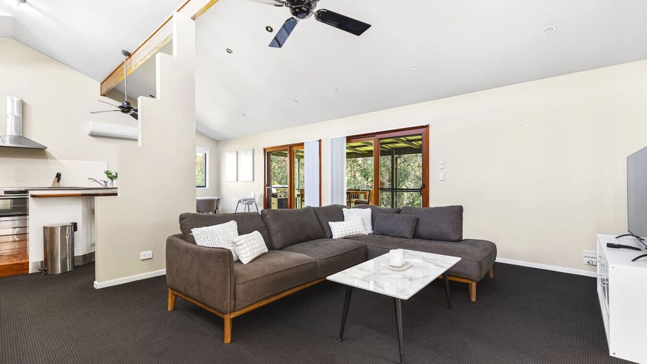 Photo of Livingroom in Erina Heights