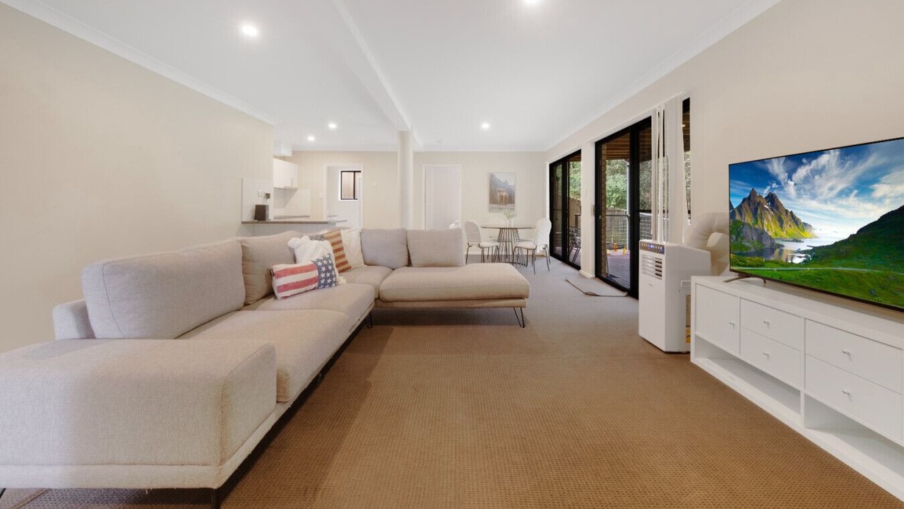 Photo of Livingroom in Erina Heights
