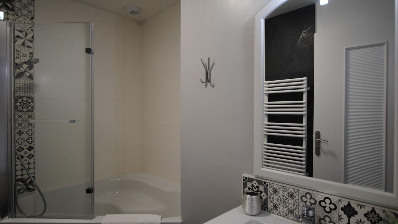 Photo of Bathroom in Moivre a la Coole