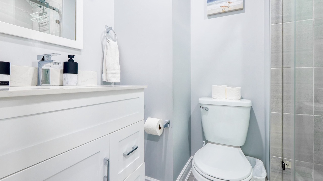 Photo of Bathroom in Thornhill