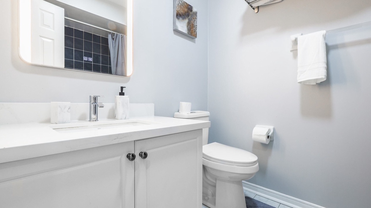 Photo of Bathroom in Thornhill