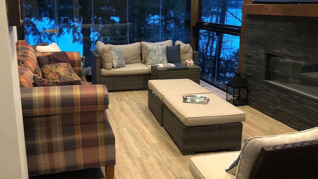 Photo of Livingroom in Gravenhurst