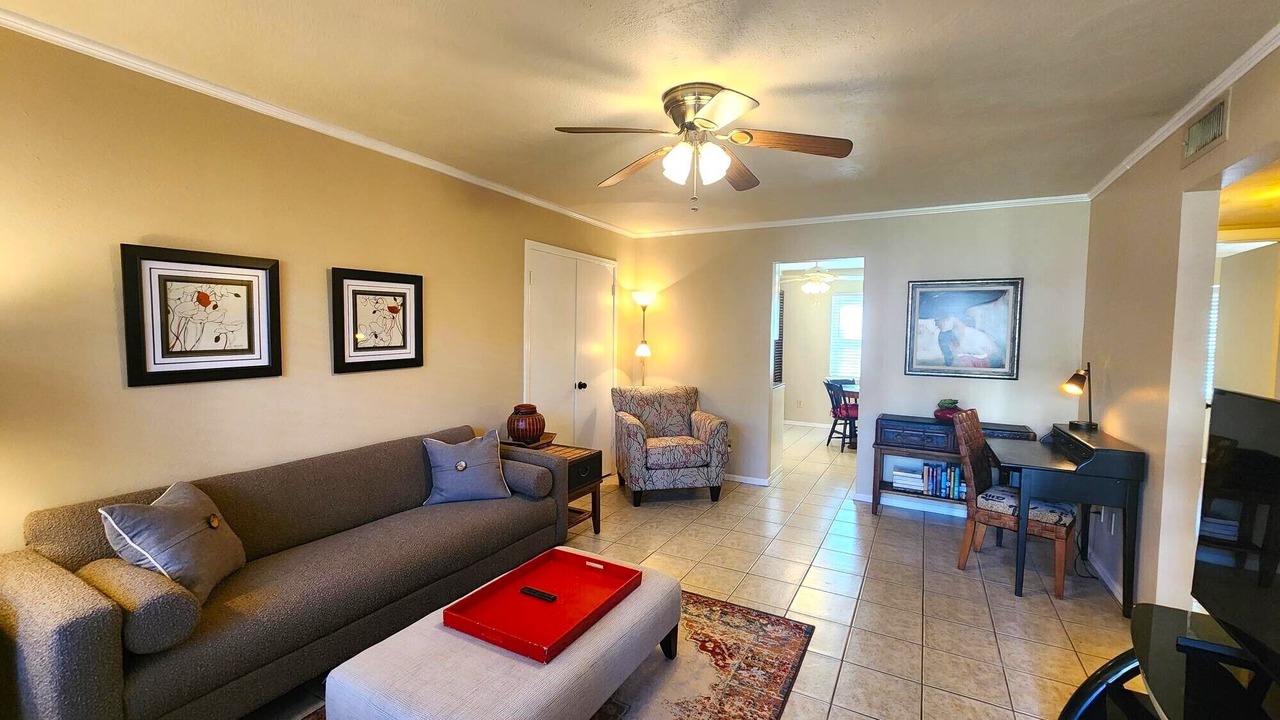 Photo of Livingroom in Central Oklahoma City