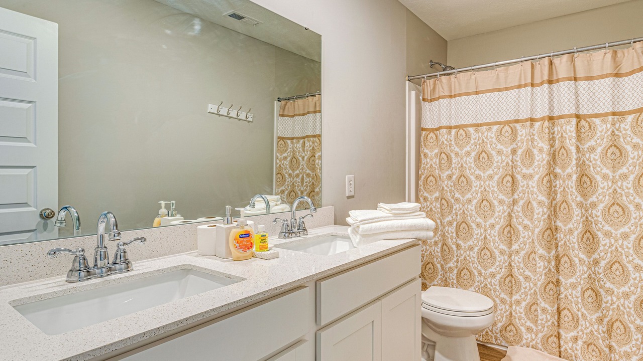 Photo of Bathroom in New Whiteland