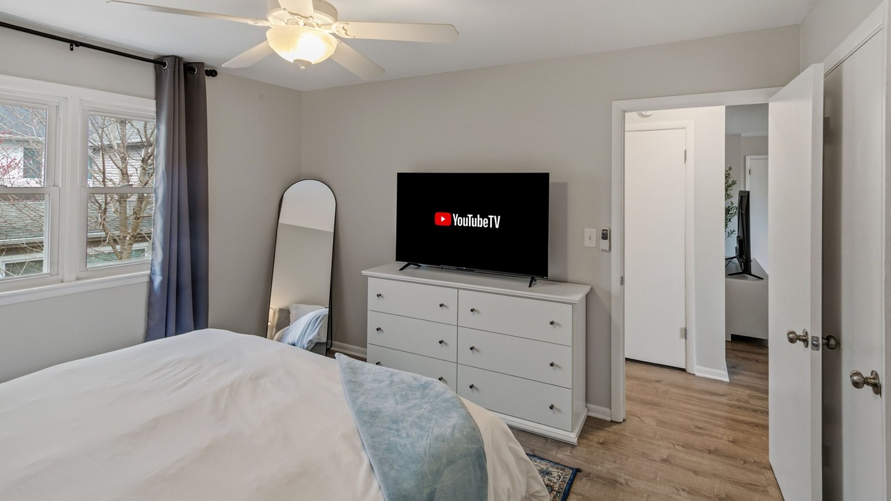 Photo of Bedroom in Libertyville