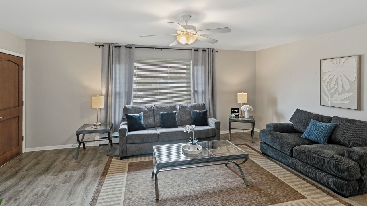 Photo of Livingroom in Libertyville