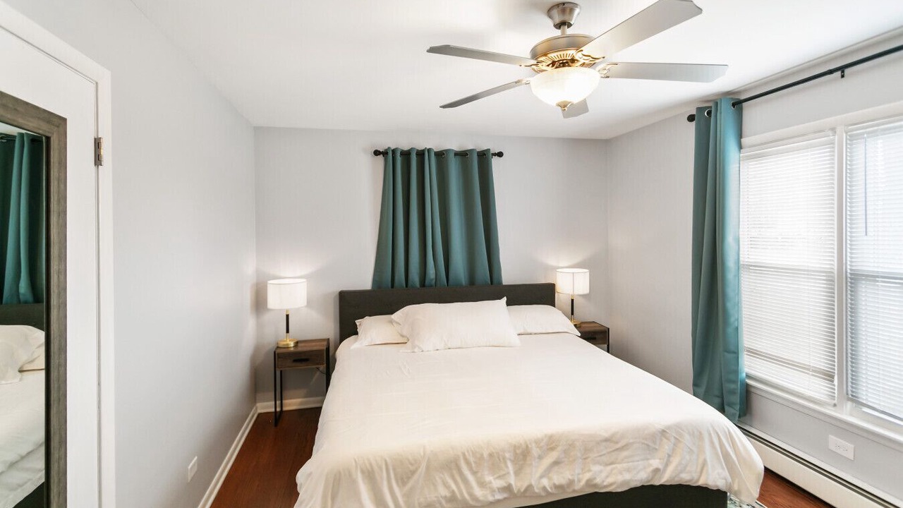 Photo of Bedroom in Russell