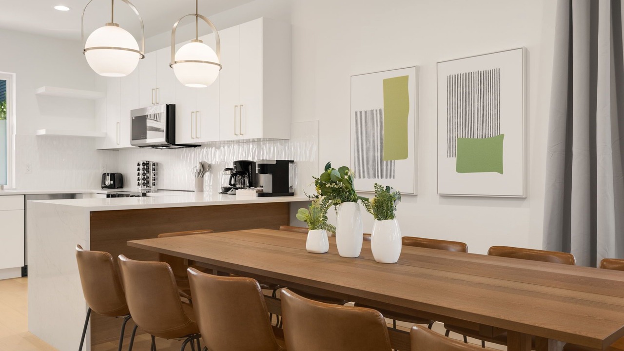 Photo of Others in Minor