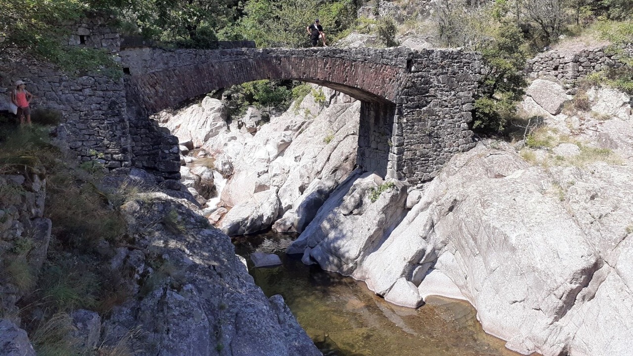 Photo of Others in Sainte-Cecile-d'Andorge